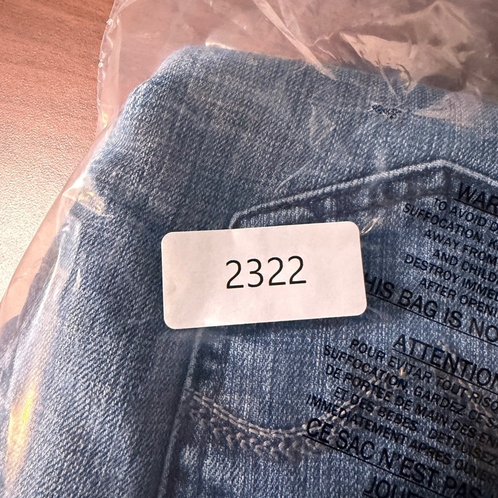 Levi's 515 Bootcut Jeans Womens 10M (FITS 31x31) Blue Medium Wash Stretch Denim - Picture 12 of 12